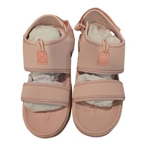 Avia nwt tags size 9 sandals